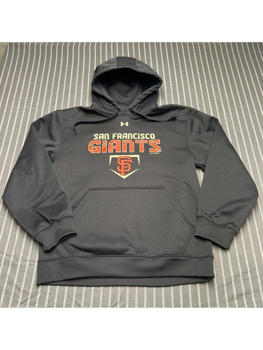 San Francisco Giants Under Armour Storm pullover performance hoodie Men's Medium